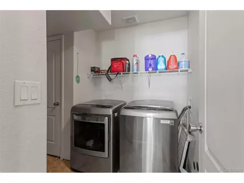 18952 E 53rd Ave, Denver, CO 80249 photo 9