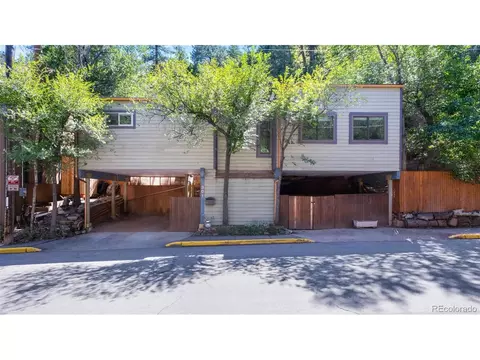 301 Ruxton Ave, Manitou Springs, CO 80829