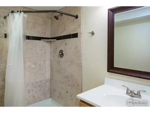1472 Greenbriar Blvd, Boulder, CO 80305 photo 9