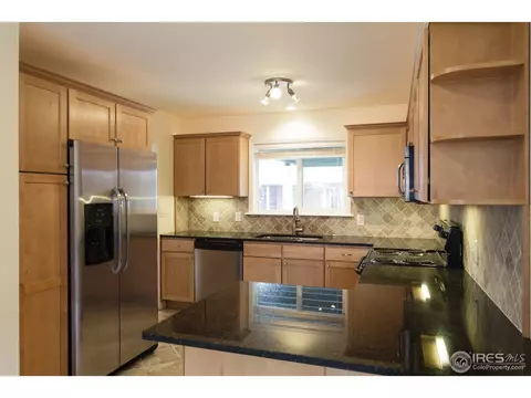 1472 Greenbriar Blvd, Boulder, CO 80305 photo 1