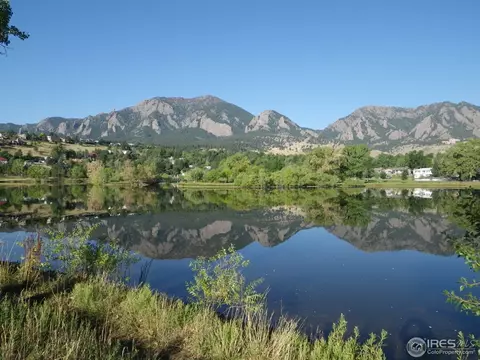 1472 Greenbriar Blvd, Boulder, CO 80305 photo 7