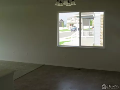 5766 Mountain Shadows Blvd, Firestone, CO 80504 photo 8