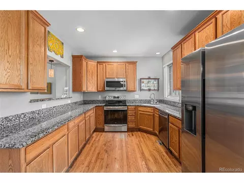 6255 Terry St, Golden, CO 80403 photo 2