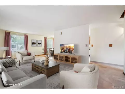 6712 W 95th Pl, Broomfield, CO 80021 photo 2