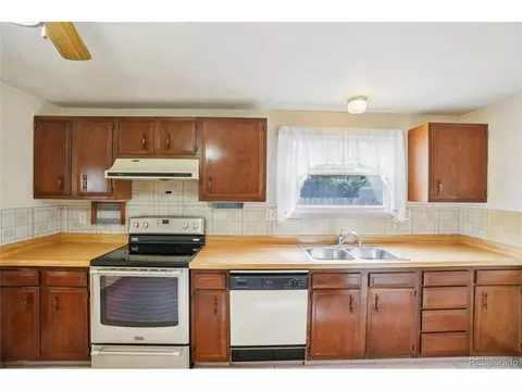 6712 W 95th Pl, Broomfield, CO 80021 photo 11