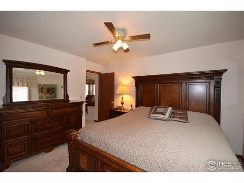 4833 W 8th St, Greeley, CO 80634 photo 9