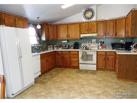 207 Ridge St, Wiggins, CO 80654 photo 4