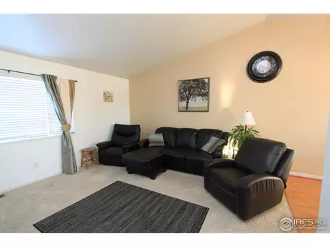 4725 Lassen Ct, Greeley, CO 80634 photo 2