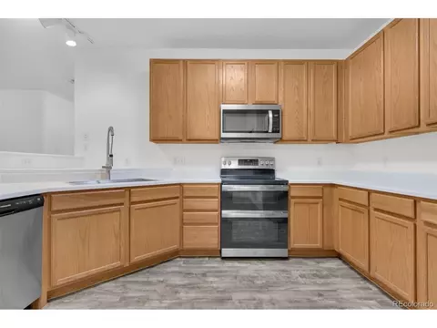 Kitchen - 3262 E 103rd Dr #18-1810, Denver, CO 80229 photo 6 of 6