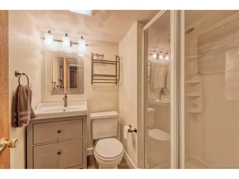 19460 E Kenyon Pl, Aurora, CO 80013 photo 19