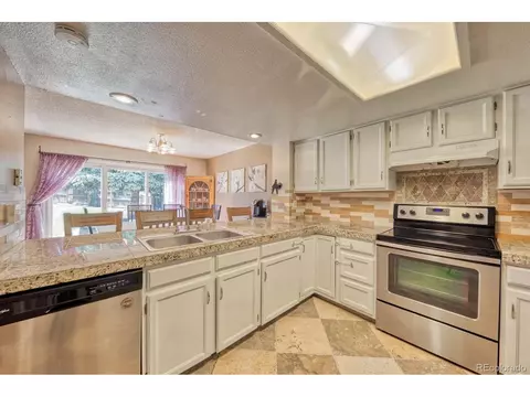 19460 E Kenyon Pl, Aurora, CO 80013 photo 7