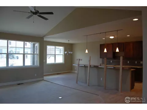 10212 Devonshire St, Longmont, CO 80504 photo 8