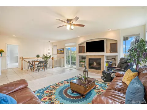 23902 E 2nd Dr, Aurora, CO 80018 photo 3