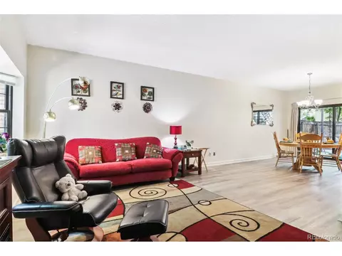 7250 Eastmoor Dr #106, Denver, CO 80237