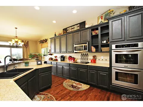 4662 Meadowlark Dr, Windsor, CO 80550 photo 7