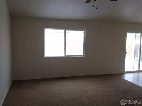 409 E 29th St, Greeley, CO 80631 photo 4