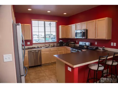 426 E 29th St, Greeley, CO 80631 photo 3
