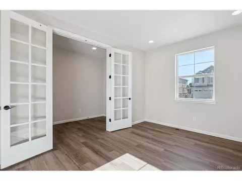 7375 S Waterloo Way, Aurora, CO 80016 photo 3