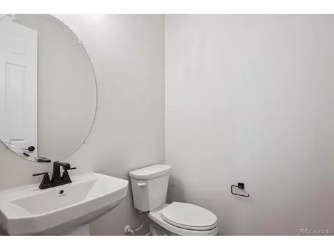 7375 S Waterloo Way, Aurora, CO 80016 photo 4