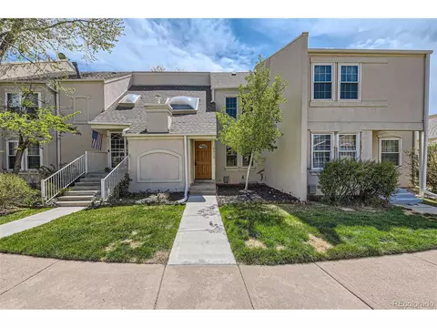 2913 S Vaughn Way, Aurora, CO 80014