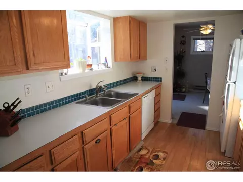 4620 Macarthur Ln, Boulder, CO 80303 photo 10