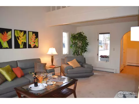4835 Old Post Cir, Boulder, CO 80301 photo 2