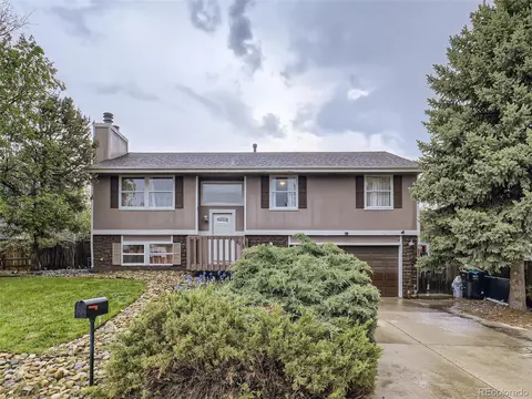 929 S Salida St, Aurora, CO 80017