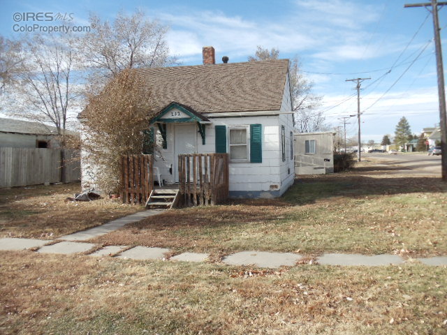 131 N 8th Ave, Sterling, CO 80751 photo 1