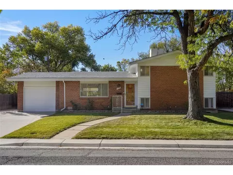 6127 Owens St, Arvada, CO 80004