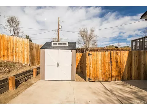 441 Elbert Way, Denver, CO 80221 photo 32