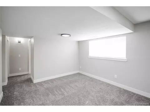 441 Elbert Way, Denver, CO 80221 photo 25
