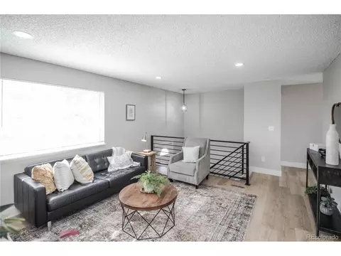 441 Elbert Way, Denver, CO 80221 photo 10