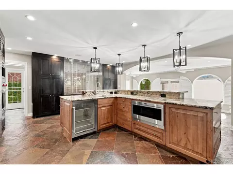Kitchen - 525 S Downing St, Denver, CO 80209 photo 3 of 4