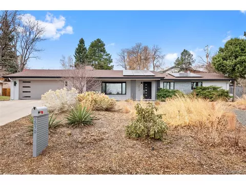 2070 Willow Ln, Lakewood, CO 80215