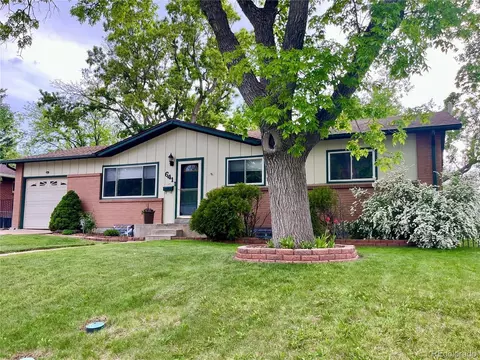 641 S Taft St, Lakewood, CO 80228