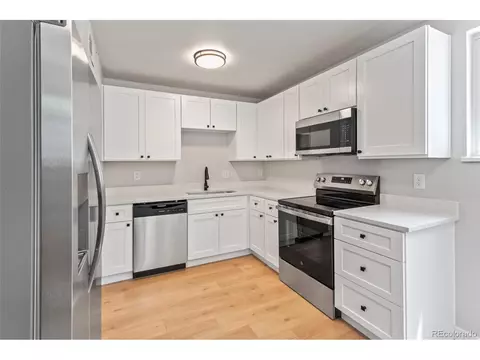 6800 E Tennessee Ave #541, Denver, CO 80224
