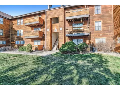 427 Wright St #106, Lakewood, CO 80228