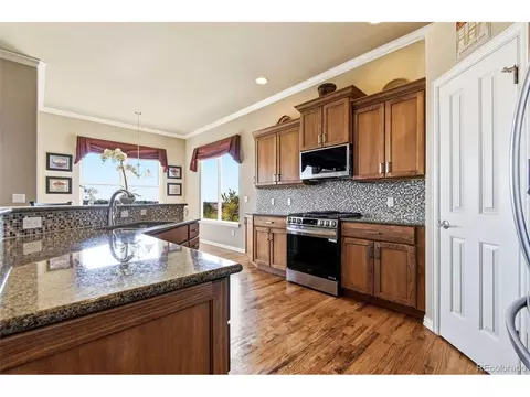 Kitchen - 23920 Easter Pl, Aurora, CO 80016 photo 5 of 5