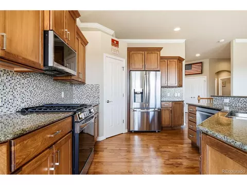 Kitchen - 23920 Easter Pl, Aurora, CO 80016 photo 4 of 5