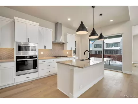 1718 Lucent Ct, Windsor, CO 80550 photo 4