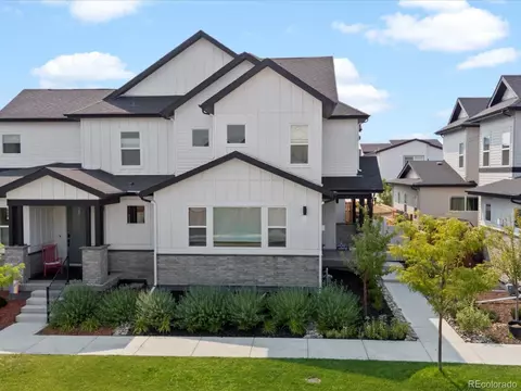 9670 E 63rd Pl, Denver, CO 80238 photo 2