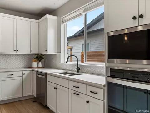 9670 E 63rd Pl, Denver, CO 80238 photo 10