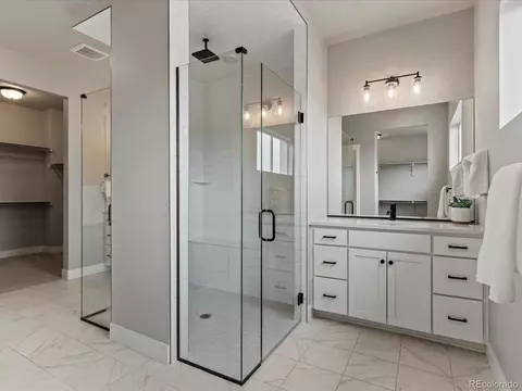 9670 E 63rd Pl, Denver, CO 80238 photo 23