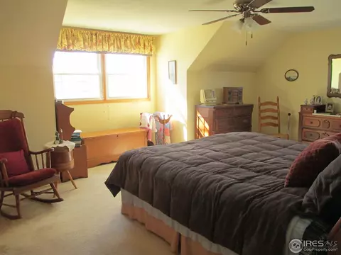 1900 Blue Mountain Ave, Berthoud, CO 80513 photo 10