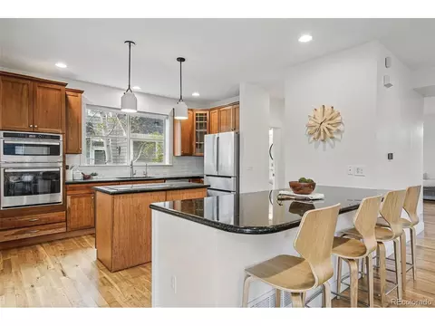 9826 E 27th Dr, Denver, CO 80238 photo 3
