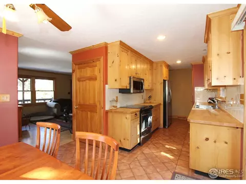 104 Sioux Rd, Lyons, CO 80540 photo 10