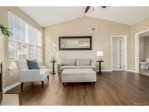 Undisclosed, Englewood, CO 80112