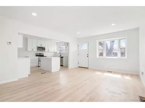 13085 E 55th Ave, Denver, CO 80239 photo 8