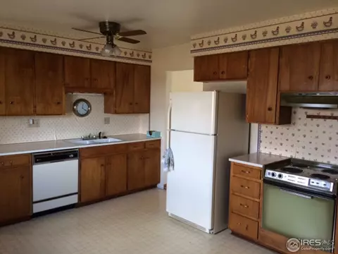524 36th Ave, Greeley, CO 80634 photo 3