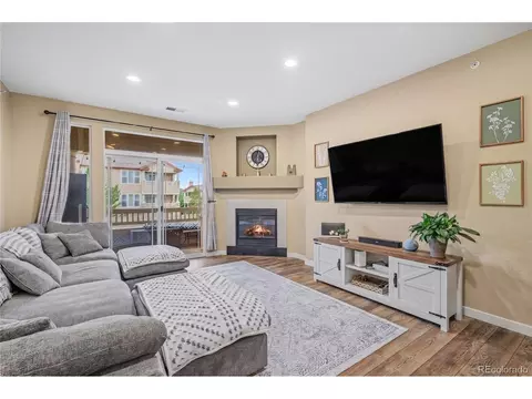 8457 S Hoyt Way #204, Littleton, CO 80128